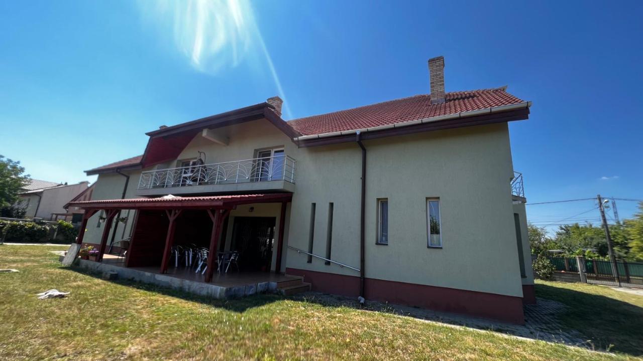 Casa Vio Villa Timisoara Ngoại thất bức ảnh